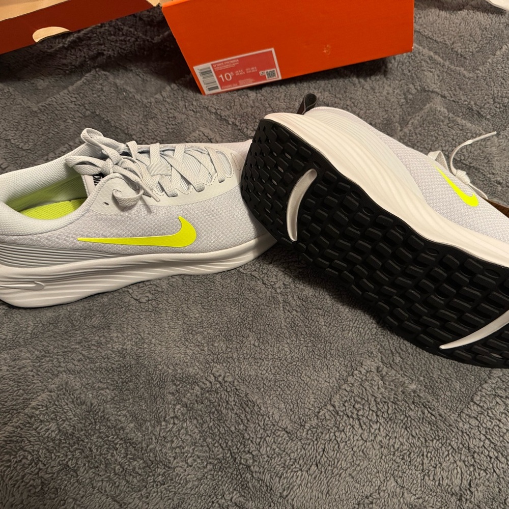 Nike White Athletic Shoes